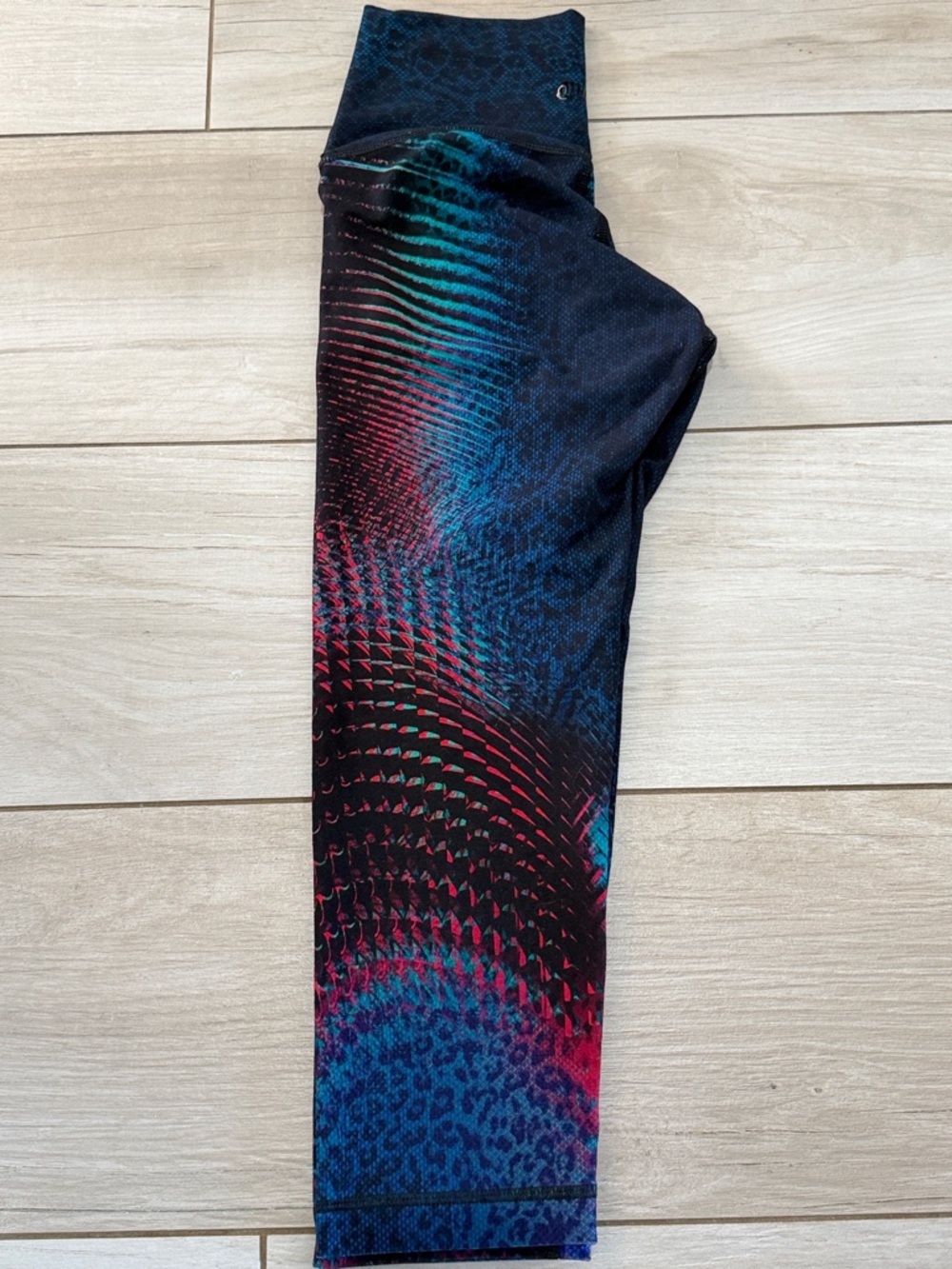 Wear It To Heart “WITH” Black Multicolor Active Leggings - Picture 7 of 10